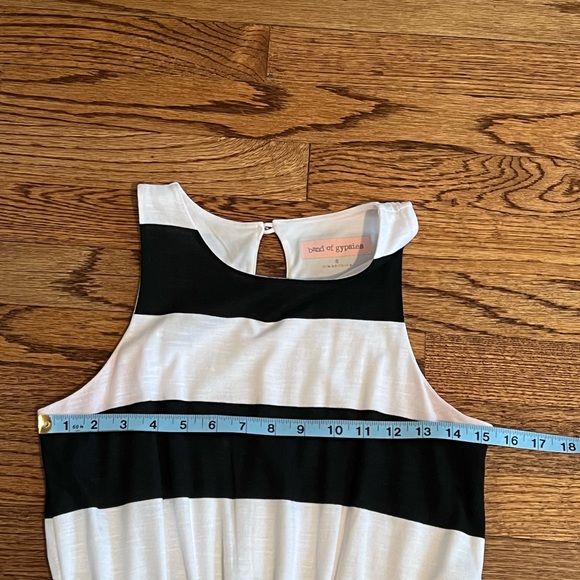 Black and white stripe maxi dress size S - Picture 4 of 6
